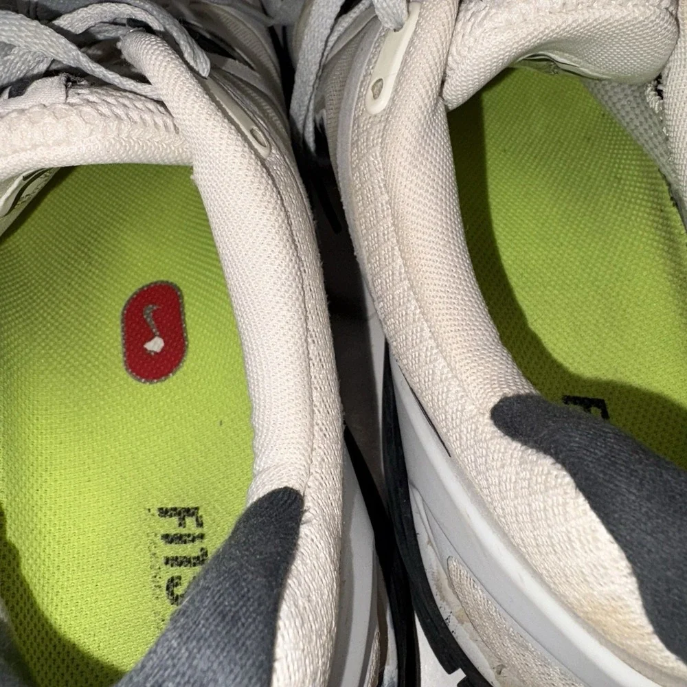 Nike great preowned